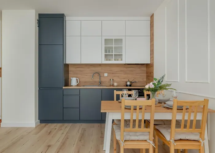 Cozy Orawska With Balcony By Renters