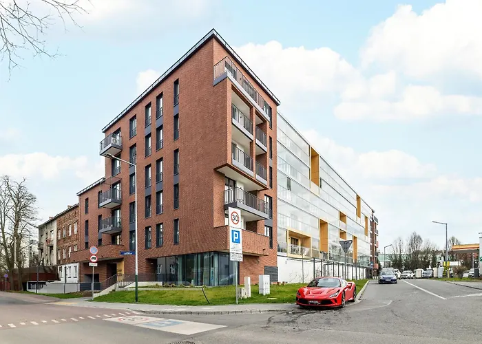 Διαμέρισμα Cozy Orawska With Balcony By Renters