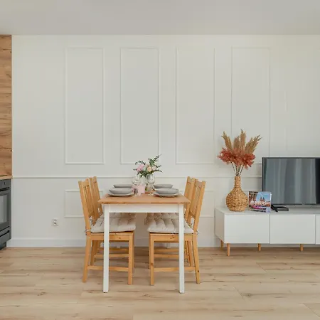 Cozy Orawska With Balcony By Renters *