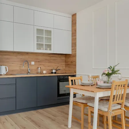 Apartman Cozy Orawska With Balcony By Renters Krakkó