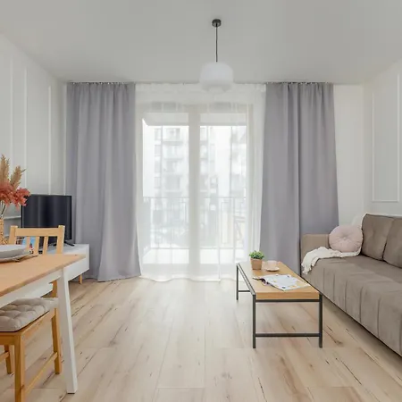 Cozy Orawska With Balcony By Renters *